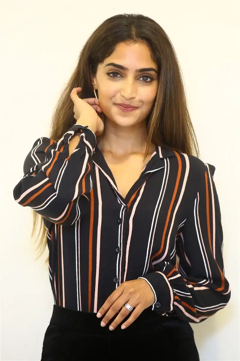 Tamil Actress Reba Monica John at Movie Success Meet